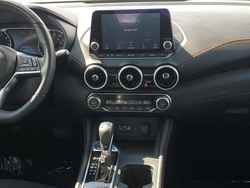 Used 2021 Nissan Sentra SR FWD image 18