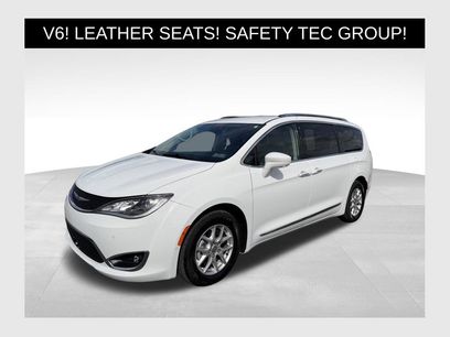 Used 2020 Chrysler Pacifica Touring-L w/ Advanced Safetytec Group