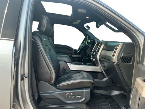 Used 2021 Ford F250 Platinum w/ FX4 Off-Road Package AWD/4WD image 22