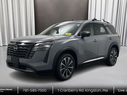 New 2026 Nissan Pathfinder Platinum w/ Cargo Package AWD/4WD image 1