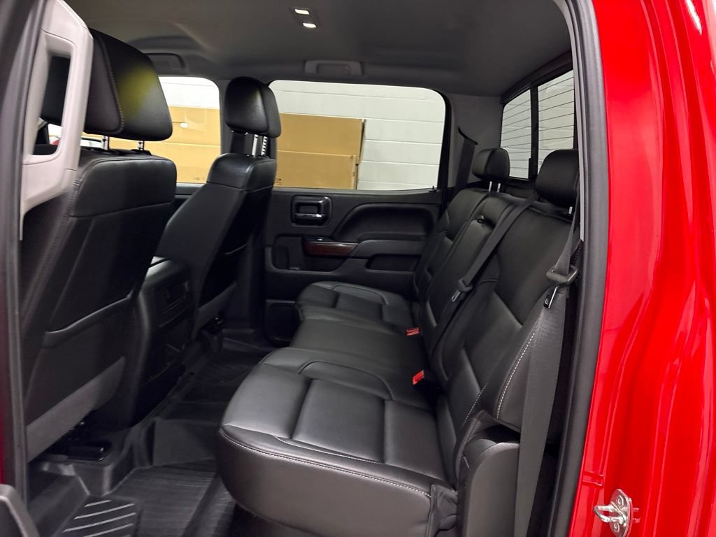 Used 2018 GMC Sierra 1500 SLT w/ SLT Premium Package AWD/4WD image 32
