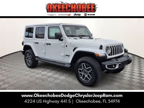 New 2026 Jeep Wrangler Sahara AWD/4WD image 1