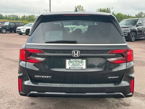 Used 2025 Honda Odyssey Sport-L image 37