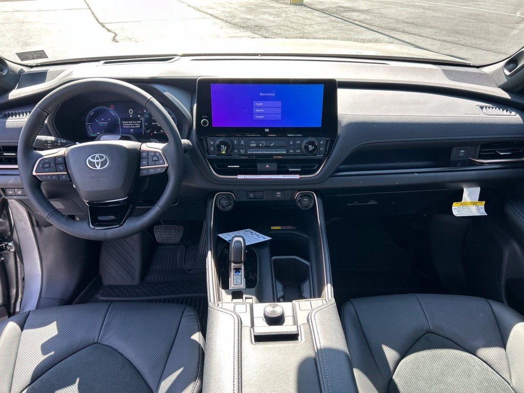 New 2026 Toyota Grand Highlander AWD Hybrid image 12