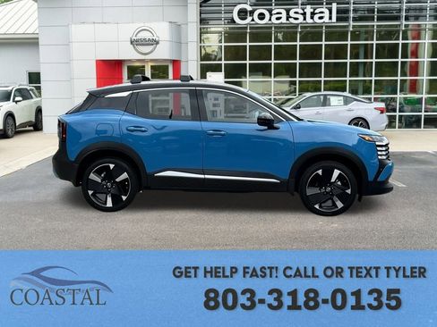 New 2026 Nissan Kicks SR FWD image 4