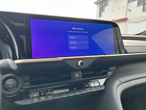 New 2026 Toyota Crown Signia image 22