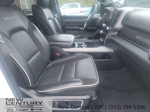 Used 2025 RAM 1500 Laramie image 21