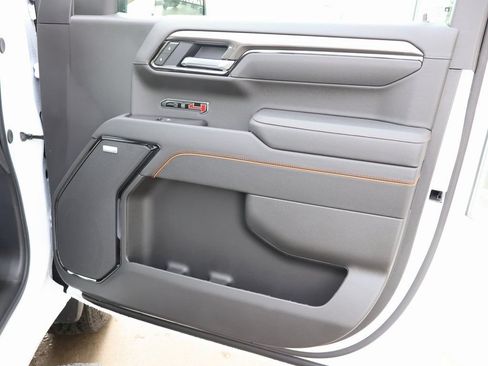 New 2026 GMC Sierra 1500 AT4 w/ AT4 Premium Package AWD/4WD image 43