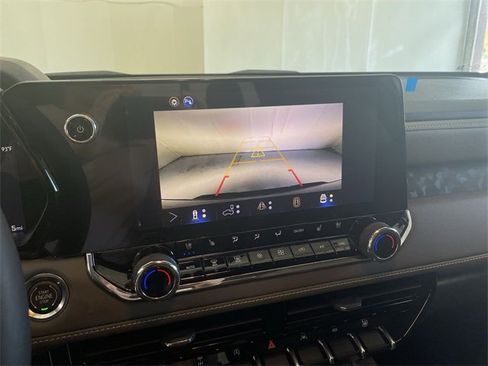 New 2026 Chevrolet Colorado ZR2 w/ Technology Package image 26