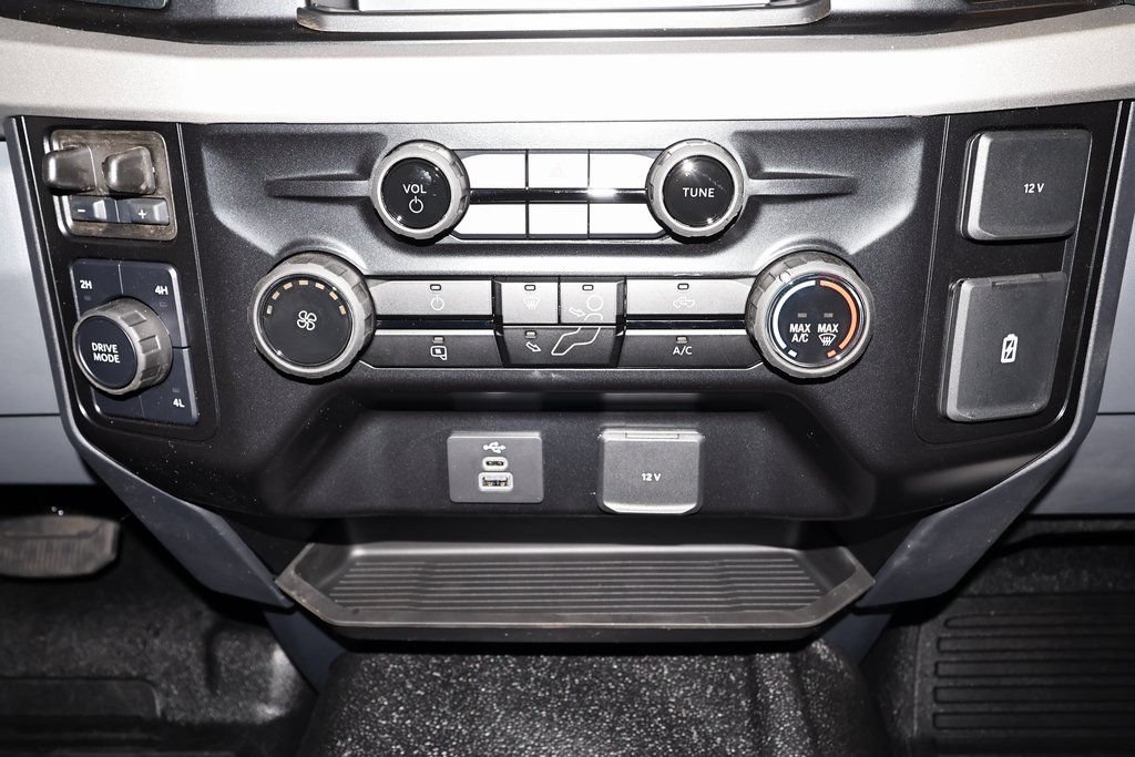 New 2026 Ford F550 4x4 Regular Cab Super Duty image 19