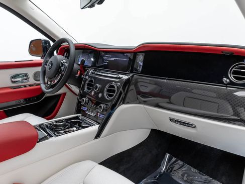 New 2027 Rolls-Royce Cullinan Black Badge AWD/4WD image 58