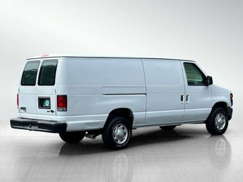 Used 2014 Ford E-350 and Econoline 350 Extended Super Duty RWD image 4