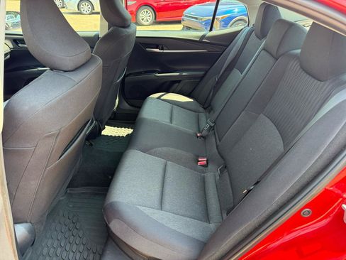 Used 2025 Toyota Camry LE w/ Convenience Package FWD image 15