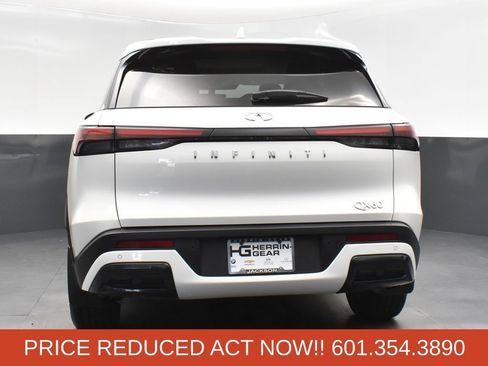 Used 2025 INFINITI QX60 Pure FWD image 6