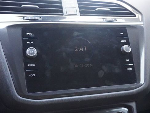 Used 2023 Volkswagen Tiguan SE R-Line AWD/4WD image 48