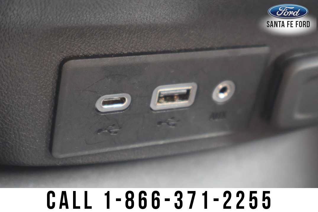 Used 2025 Chevrolet Malibu LT FWD image 38