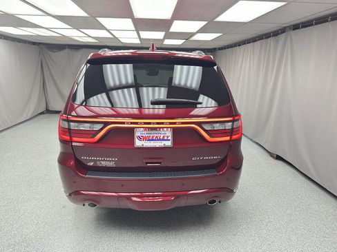 Used 2018 Dodge Durango Citadel w/ Technology Group AWD/4WD image 22