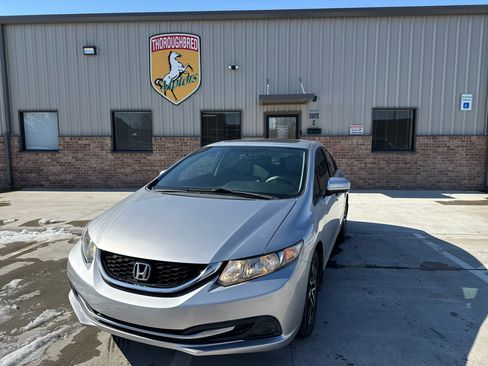 Used 2015 Honda Civic EX image 3