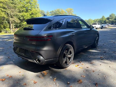 Used 2023 Genesis GV70 2.5T w/ Sport Prestige Package AWD/4WD image 3