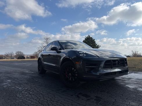 Used 2021 Porsche Macan GTS image 1