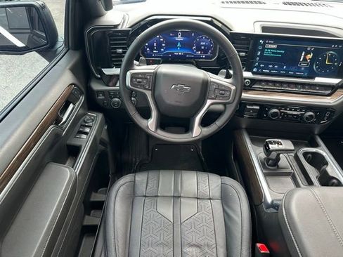 Used 2024 Chevrolet Silverado 1500 RST w/ All Star Edition Plus AWD/4WD image 11