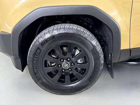 Certified 2024 Toyota Land Cruiser image 34