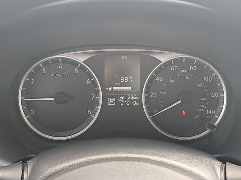 Used 2023 Nissan Kicks S FWD image 43