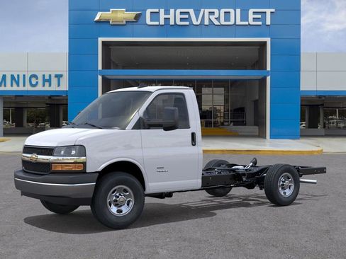 New 2025 Chevrolet Express 3500 Work Van w/ Power Convenience Package image 2