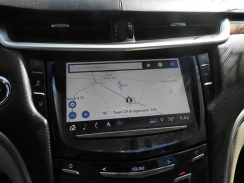 Used 2018 Cadillac XTS Luxury w/ Driver Awareness Package AWD/4WD image 15