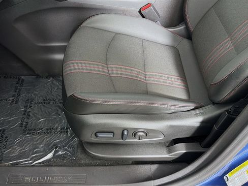 Used 2024 Chevrolet Equinox RS AWD/4WD image 18