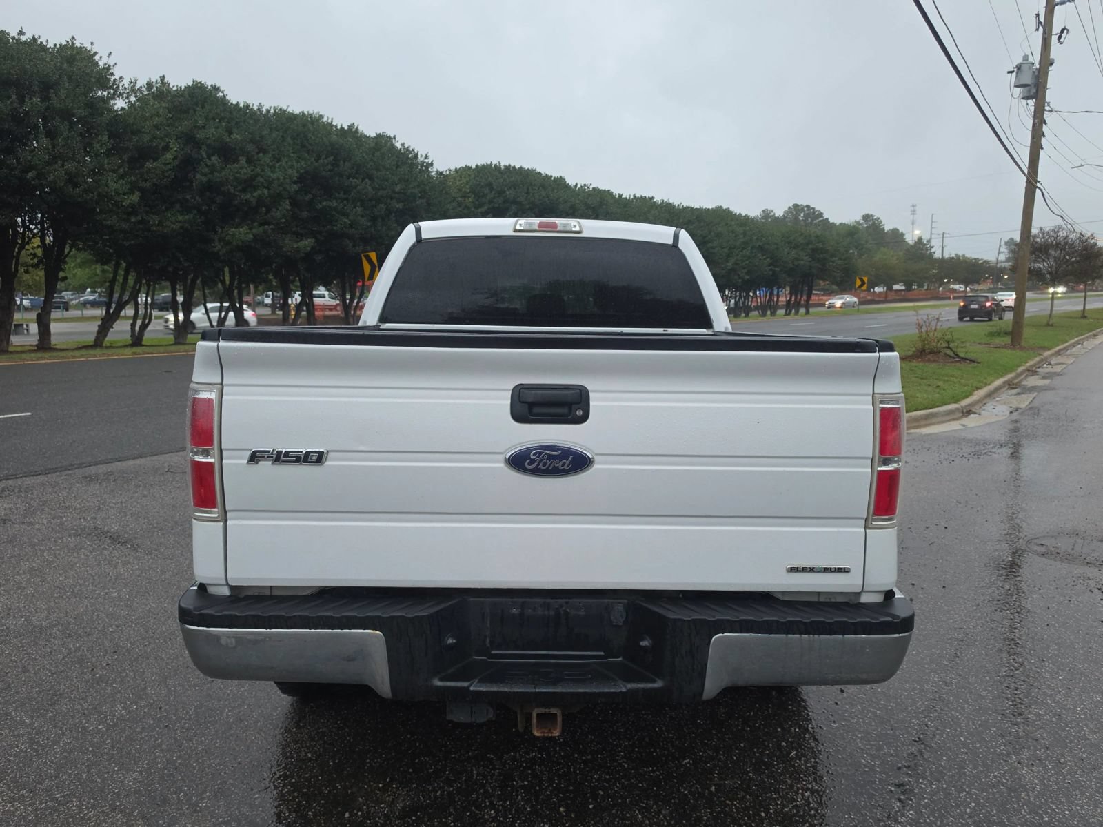 Used 2014 Ford F150 XLT w/ Trailer Tow Package AWD/4WD image 4