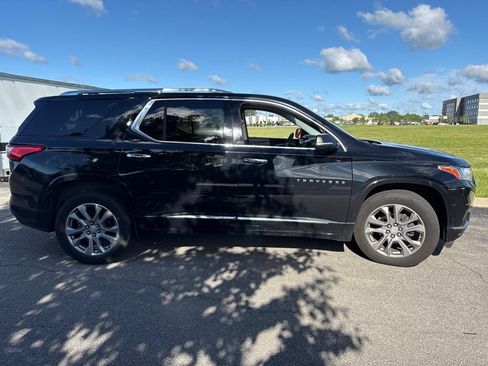 Used 2018 Chevrolet Traverse Premier AWD/4WD image 13