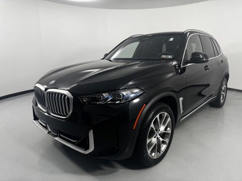 Certified 2026 BMW X5 xDrive40i AWD/4WD image 4