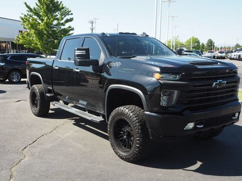 Used 2020 Chevrolet Silverado 2500 High Country AWD/4WD image 9