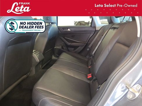 Used 2019 Volkswagen Jetta SE FWD image 22
