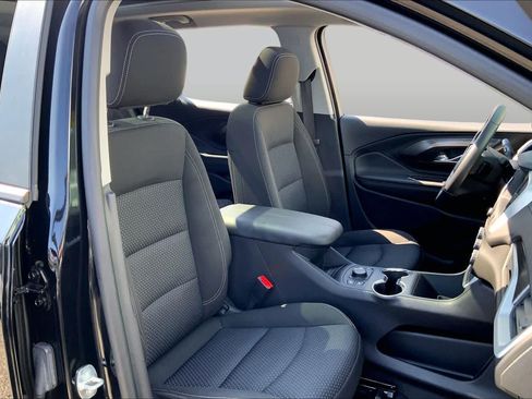 Used 2023 GMC Terrain SLE w/ Driver Convenience Package AWD/4WD image 8