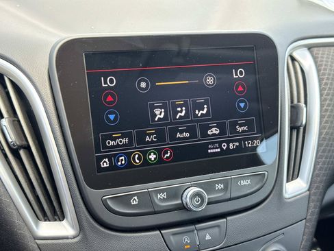 Used 2023 Chevrolet Malibu LT FWD image 14