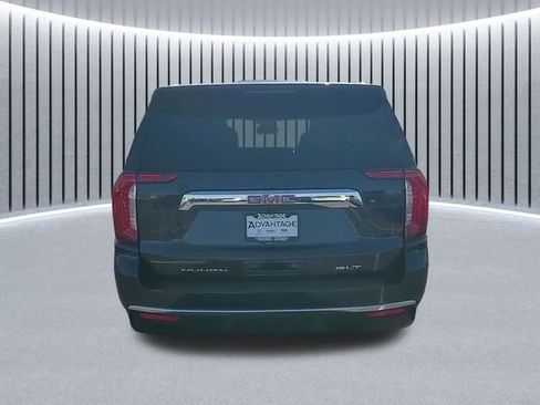 Used 2023 GMC Yukon SLT w/ SLT Premium Package AWD/4WD image 6
