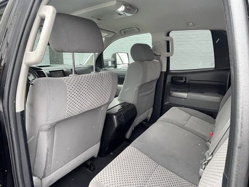 Used 2012 Toyota Tundra 4WD SR5 DOUBLE CAB w/ TRD Off-Road Pkg image 22