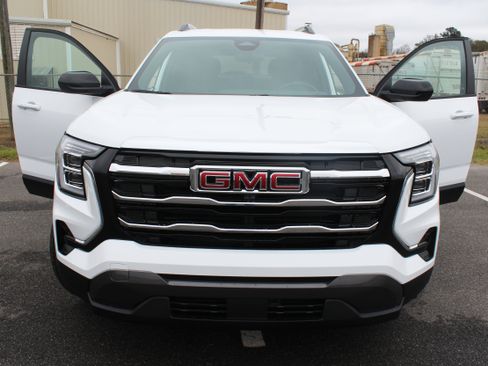 New 2026 GMC Terrain Elevation w/ Elevation Premium Package image 17