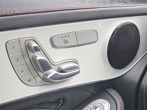 Used 2022 Mercedes-Benz GLC 43 AMG 4MATIC image 34