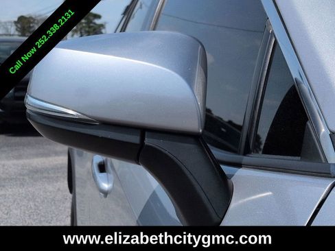 Used 2022 Toyota RAV4 XLE w/ Convenience Package AWD/4WD image 12