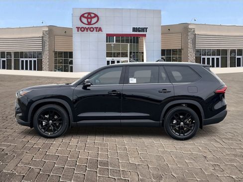 New 2026 Toyota Grand Highlander Limited image 3