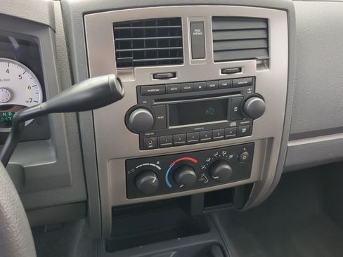 Used 2006 Dodge Dakota SLT RWD image 19