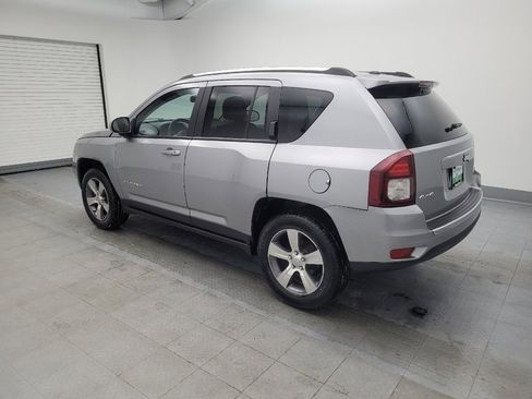Used 2017 Jeep Compass High Altitude image 3