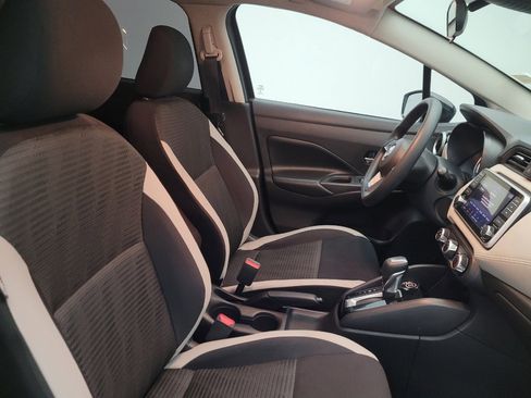 Used 2020 Nissan Versa SV image 21