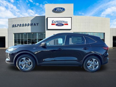 New 2026 Ford Escape ST-Line w/ Cold Weather Package image 9
