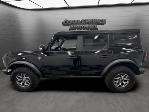 Used 2021 Ford Bronco Badlands AWD/4WD image 2