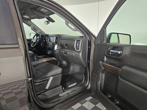 Used 2021 Chevrolet Silverado 1500 RST w/ Z71 Off-Road Package AWD/4WD image 37