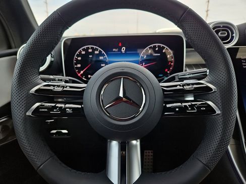 New 2026 Mercedes-Benz GLC 300 image 30